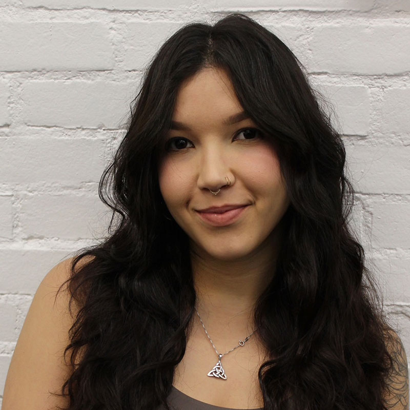 Hair Stylists Bruna Shampoo Avenue B Salon